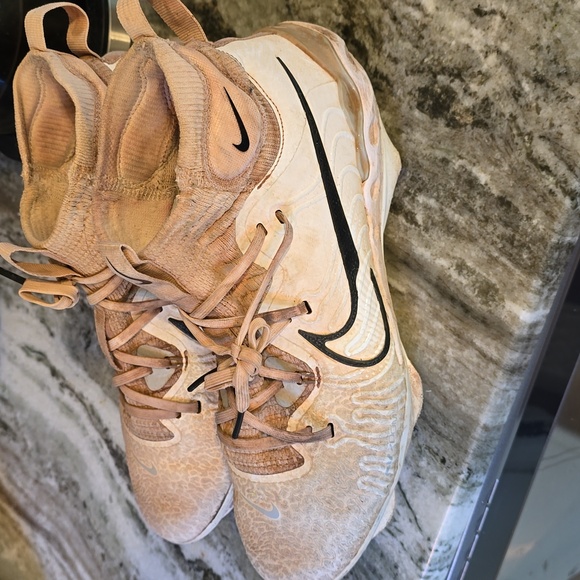 Mens Nike Alpha Huarache Metal Cleat - Picture 3 of 8